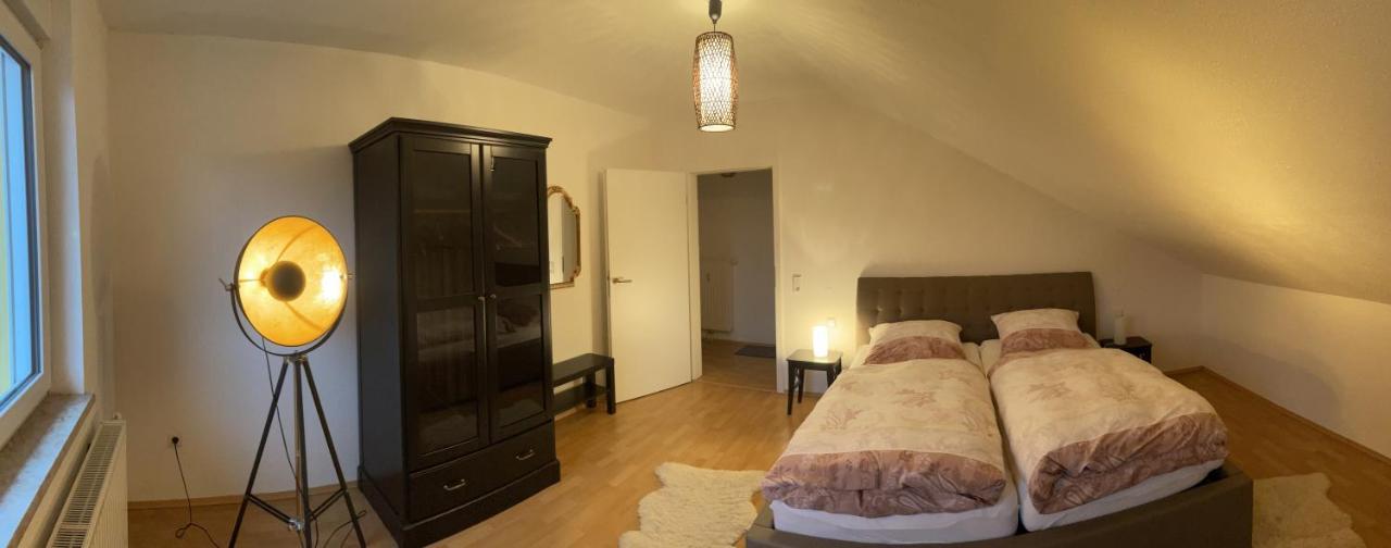 Ferienwohnung Balkonblick Am Hirschberg Санкт-Вендель Экстерьер фото